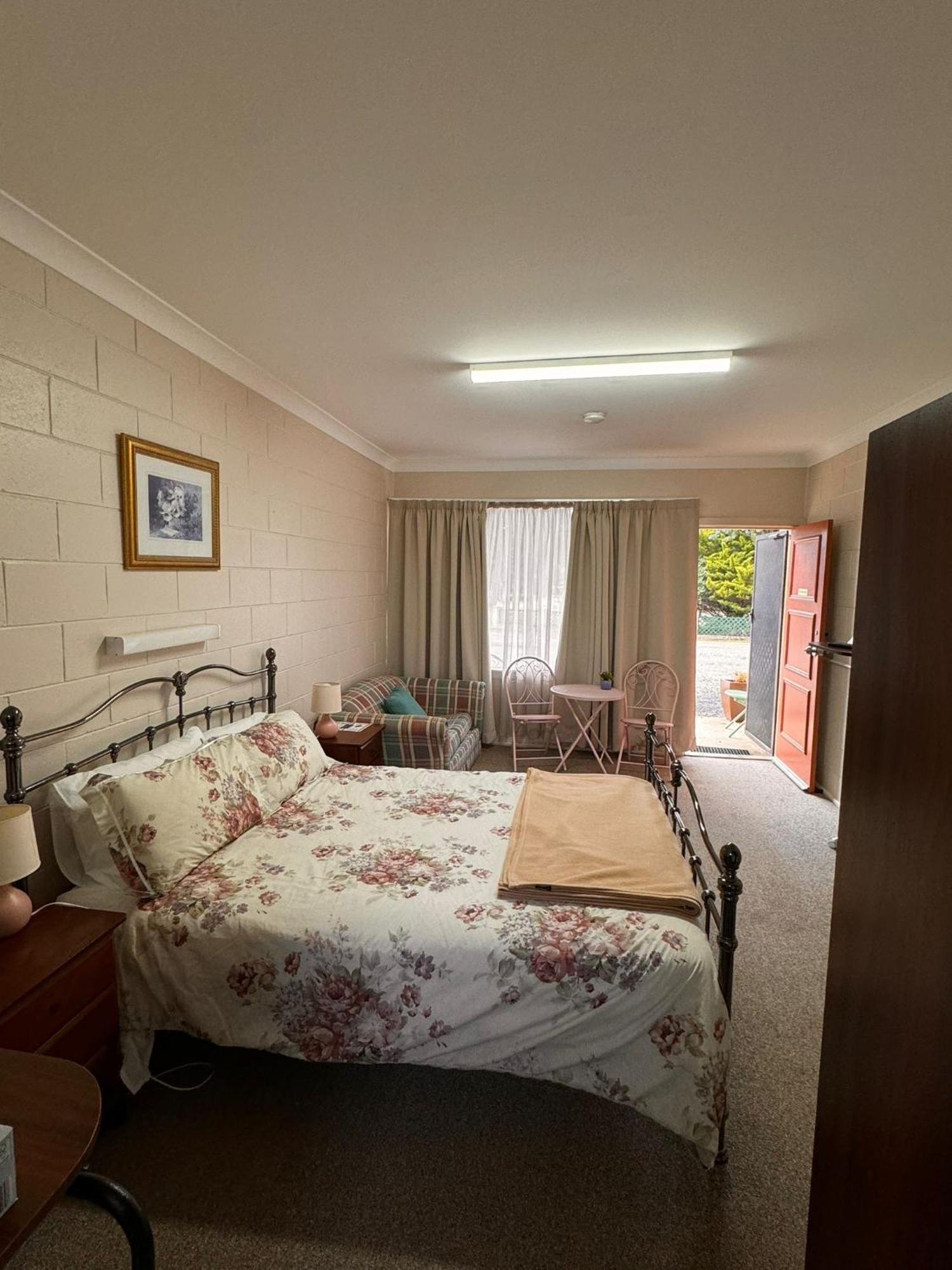 Alpine Country Motel Plus Free Coffee Cooma Luaran gambar