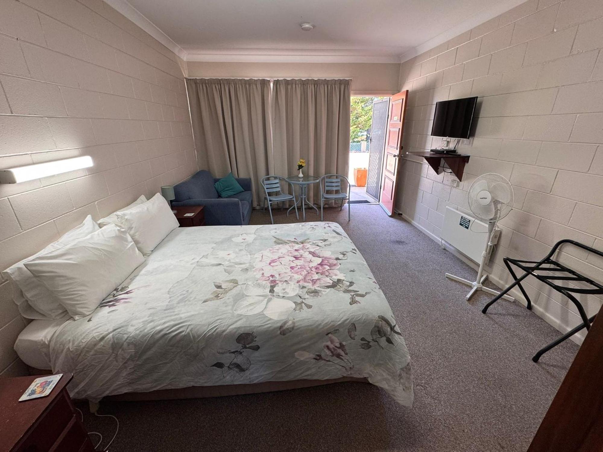 Alpine Country Motel Plus Free Coffee Cooma Luaran gambar